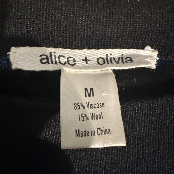 Alice + Olivia royal blue 3/4 sleeve sweater dress with black stripes - size M - Picture 4 of 9